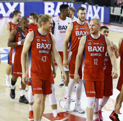 El BAXI Manresa amarga el momento dulce del Joventut (85-80)