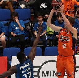 El Valencia Basket bate el récord de triples de la Liga Endesa