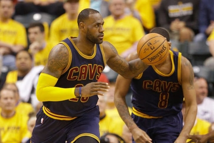[4-0] Los Cavaliers sentencian por la vía rápida a los Pacers (106-102)
