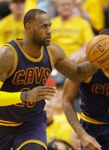 [4-0] Los Cavaliers sentencian por la vía rápida a los Pacers (106-102)