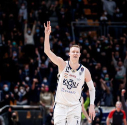 Robin Benzing ficha por el Peñarol de Montevideo