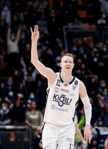 Robin Benzing ficha por el Peñarol de Montevideo