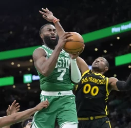 Los Celtics se llevan la tercera victoria más holgada de su historia