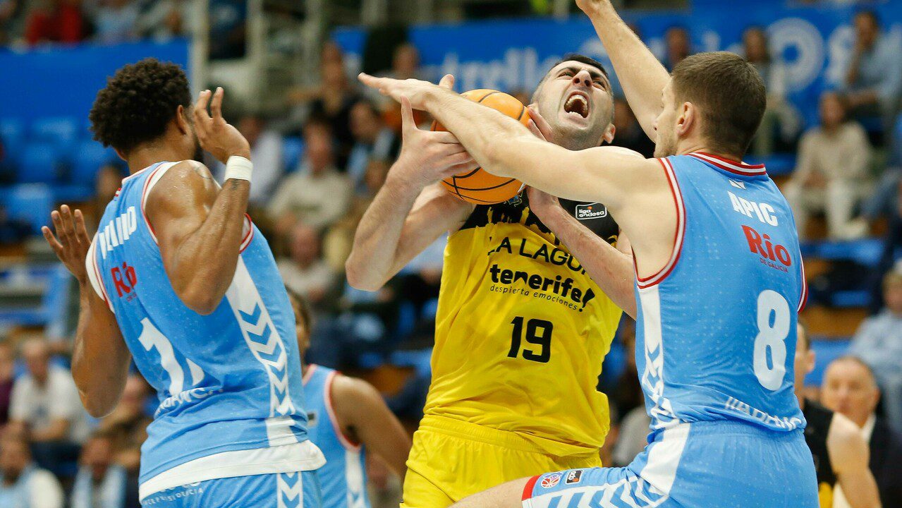 Esfuerzo sin premio para el Río Breogán, 78-79