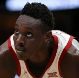 Kur Kuath, en el radar de Baskonia y Maccabi tras su irrupción en Alemania