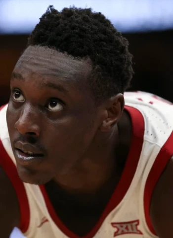 Kur Kuath, en el radar de Baskonia y Maccabi tras su irrupción en Alemania