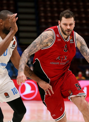 El Milán extiende su racha a costa del Zenit (82-76)