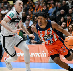 Brandon Taylor termina su etapa en el Leyma Coruña para fichar por la Virtus Bolonia