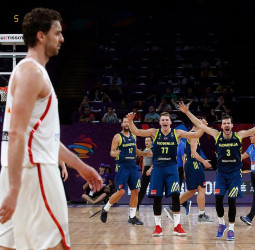 El acierto esloveno lleva a España a la lucha por el bronce (72-92)