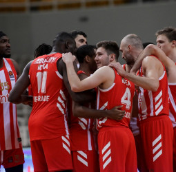 El Estrella Roja remonta ante el Panathinaikos al ritmo de Jordan Loyd (82-86)