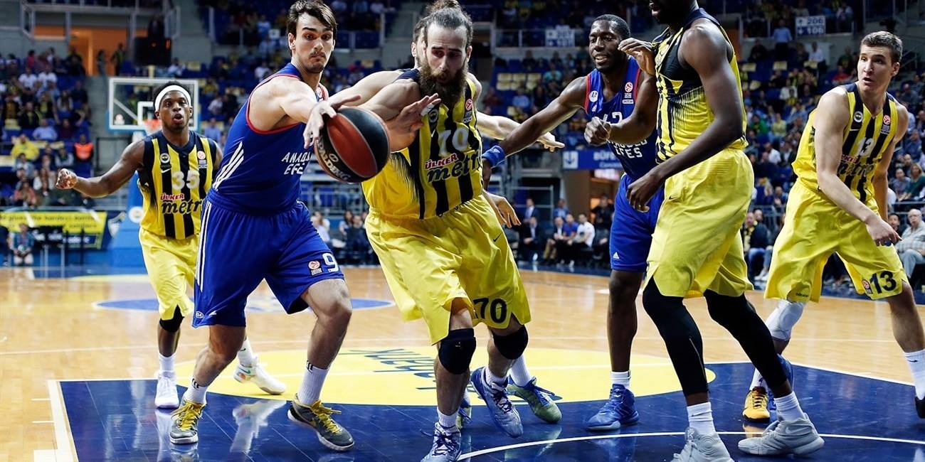 El Fenerbahce sentencia las opciones del Anadolu Efes (90-86)