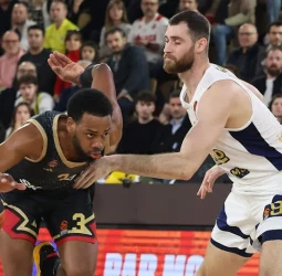 Monaco remonta ante Fenerbahce, 76-69
