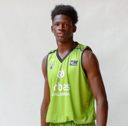 Bassala Bagayoko debut con… ¡14 años!