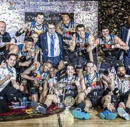 San Pablo Burgos, campeón intercontinental (73-82)