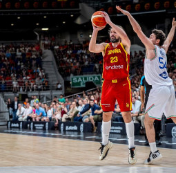 España cae en la prórroga ante Italia en el primer duelo de preparación, 84-87