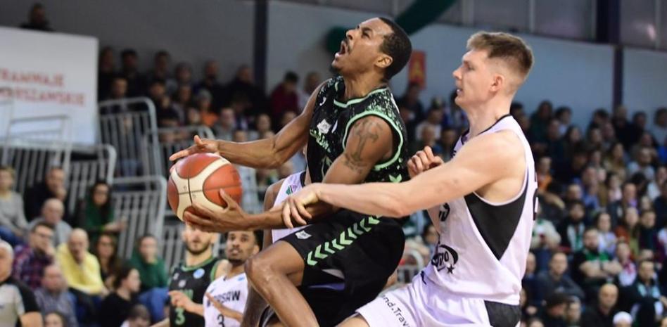 El Surne Bilbao tendrá que tirar de épica en la vuelta, 83-64