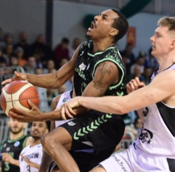 El Surne Bilbao tendrá que tirar de épica en la vuelta, 83-64