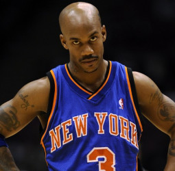 Stephon Marbury llevará 10 millones de mascarillas N95 a New York