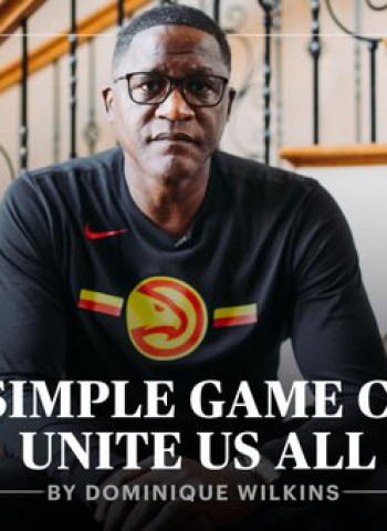 Dominique Wilkins machaca el aro a sus 60 años