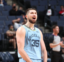 Killian Tillie, sin sitio en los Memphis Grizzlies