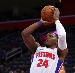 Los Pistons renuncian a Joe Johnson
