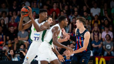 Lección de carácter de Unicaja que iguala la eliminatoria (79-88) [1-1]