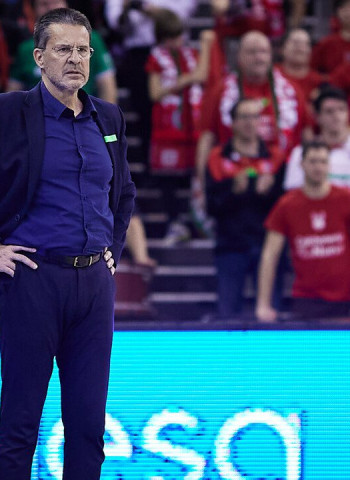 Pedro Martínez deja de ser el entrenador del BAXI Manresa