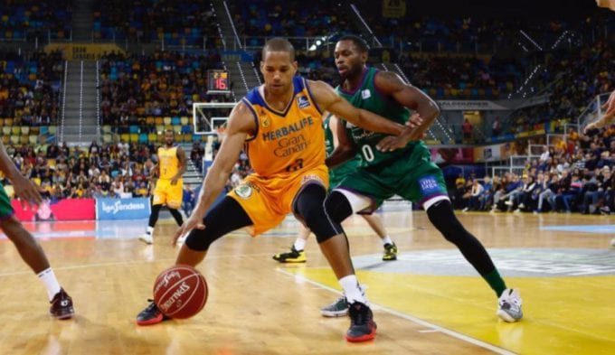 ¿Qué es el liderazgo? Lo explican el capitán y el técnico del Herbalife Gran Canaria