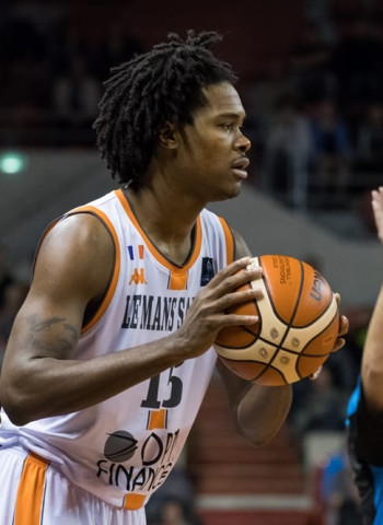 El Galatasaray negocia con Mickael Gelabale