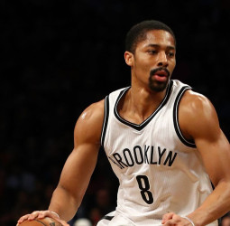 Nets gana a ritmo de Dinwiddie, Pelicans suma y Warriors gana a los Bucks