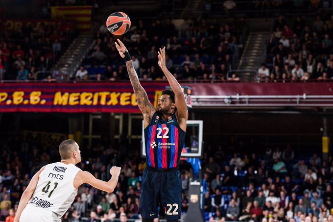 El Barça derrota a un combativo Maccabi tras un apoteósico final (83-78)