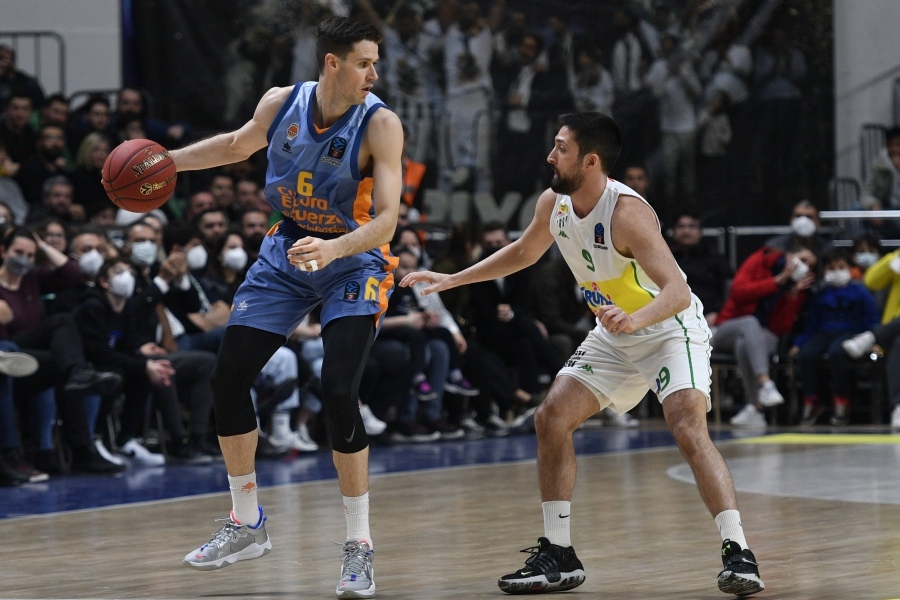 Derrota ajustada del Valencia Basket en Bursa (92-89)