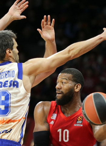 Partido duro, victoria importante para el Valencia Basket (59-66)