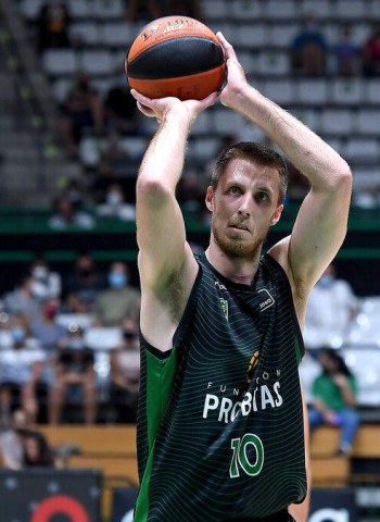 Vladimir Brodziansky continuará de verdinegro