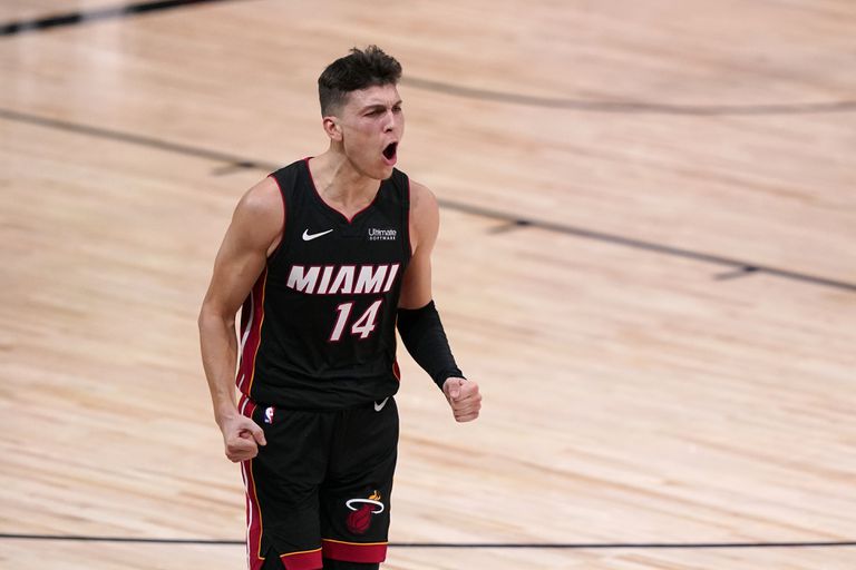 Los Heat ejecutan su opción sobre Tyler Herro