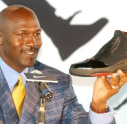 Las zapatillas son de Air: Jordan supera a sus rivales
