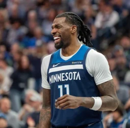 Naz Reid firma una lucrativa renovación con Minnesota: 5 años y 125 millones