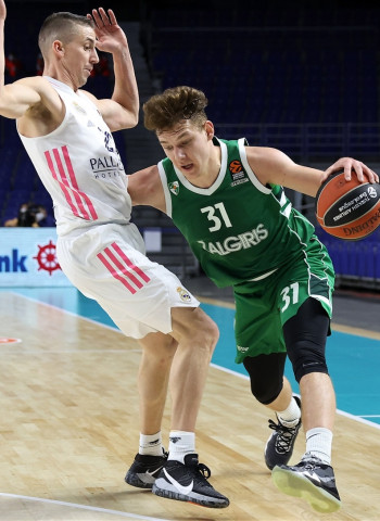 Jasikevicius confirma el interés blaugrana por Rokas Jokubaitis