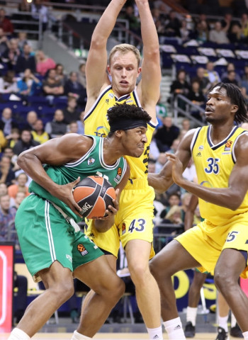 El ALBA Berlín vuelve a mostrar el mal momento del Zalgiris Kaunas (69-62)