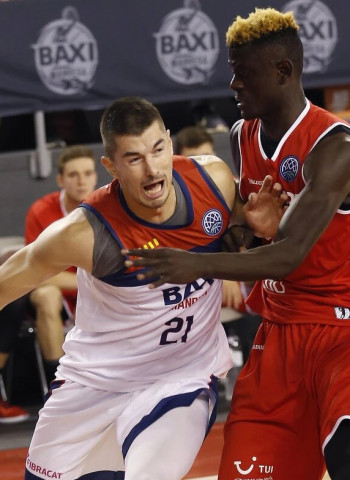 El BAXI Manresa viaja a Oostende con la clasificación para el play-off como objetivo