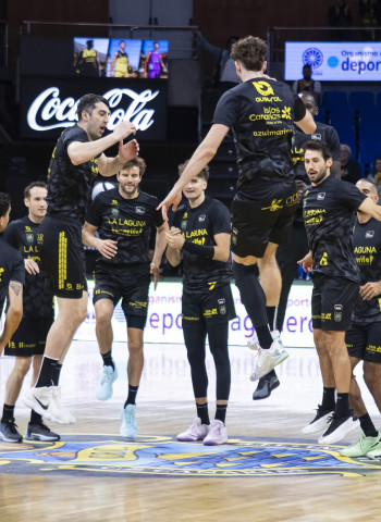 Vuelta a la ACB con una difícil salida
