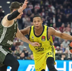 El Fenerbahce asalta Múnich, 77-89