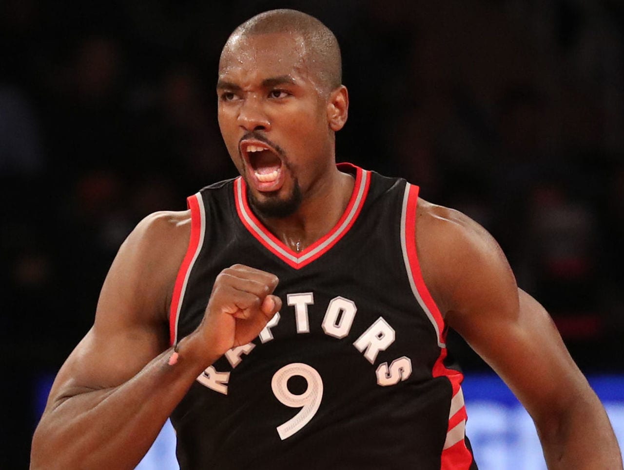 Ibaka, tres años más en los Toronto Raptors