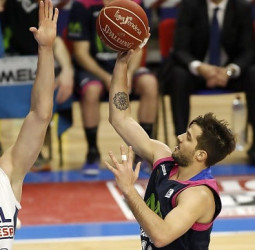 El Movistar Estudiantes comienza a mirar hacia arriba (86-57)