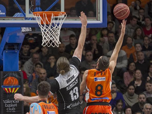 Victoria coral y buen inicio de segunda vuelta del Valencia Basket (85-49)