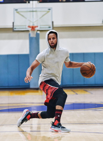 Under Armour presenta las Curry 7
