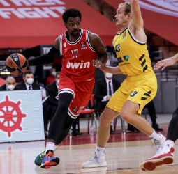 El tercer cuarto marca la diferencia en favor del Olympiacos ante el ALBA (75-71)