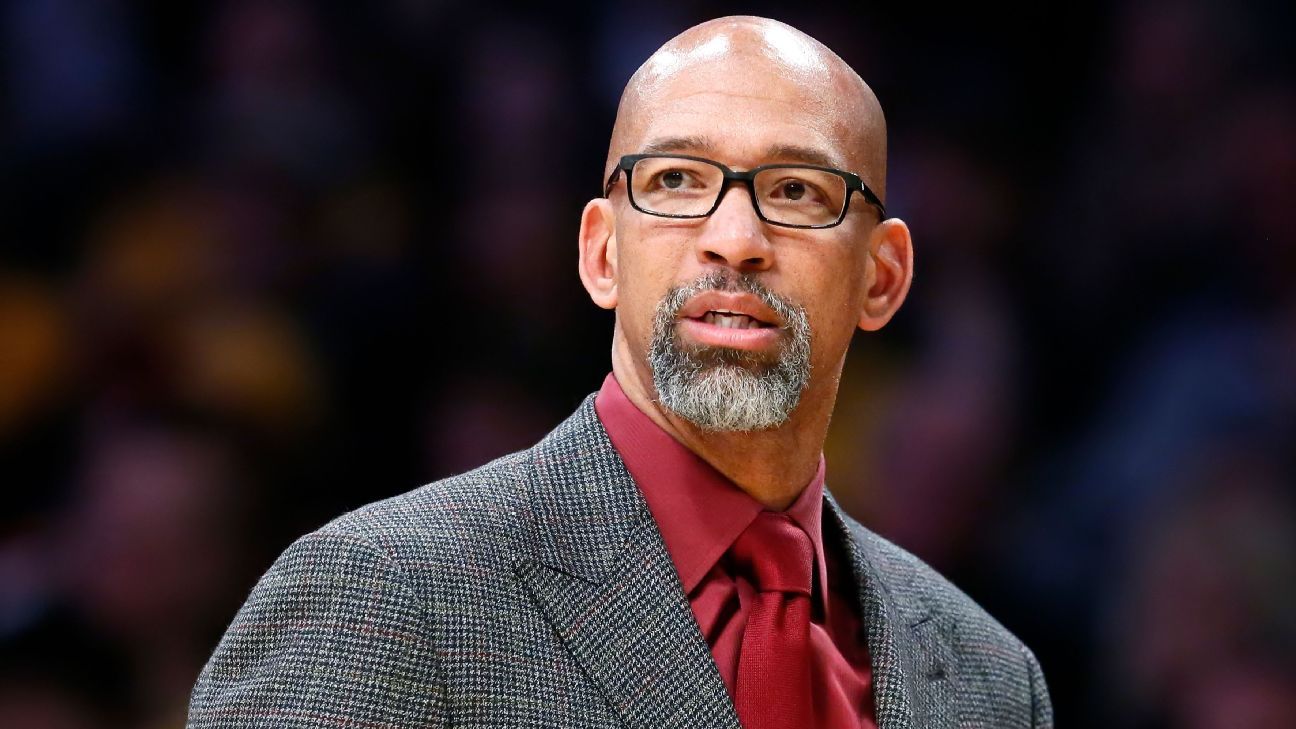 Monty Williams, entrenador del año en la NBA