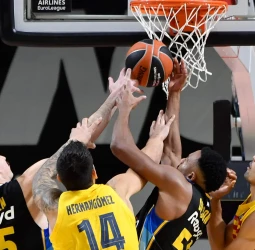 Barcelona supera a Maccabi en Belgrado, 90-92