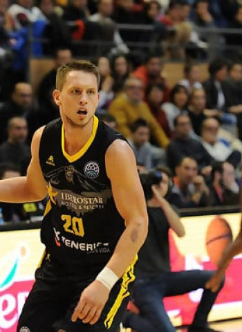 El Iberostar Tenerife tumba al campeón francés (61-73)